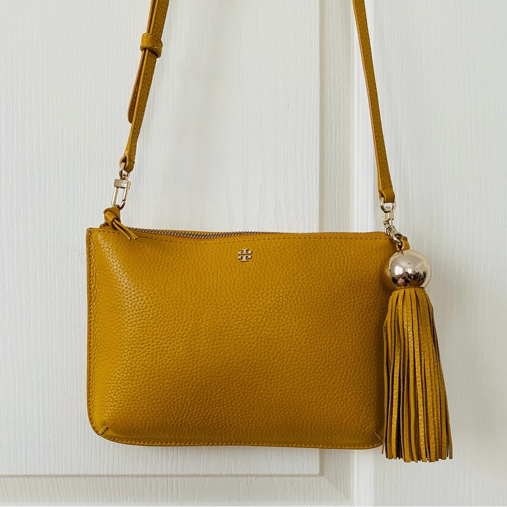 $248 Tory Burch Mustard Yellow Pebble Leather Tassel Charm Crossbody Bag